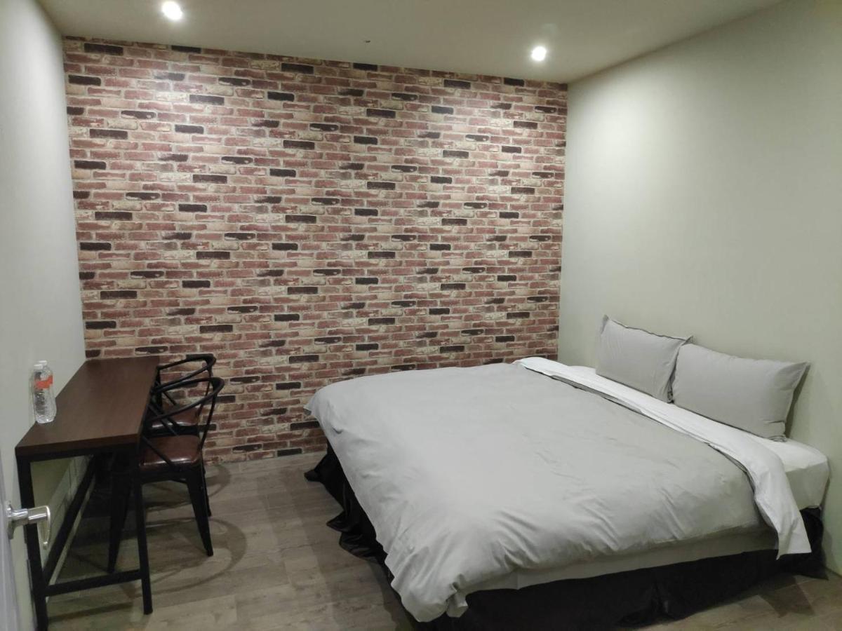Saint Hostel Beigang Bagian luar foto