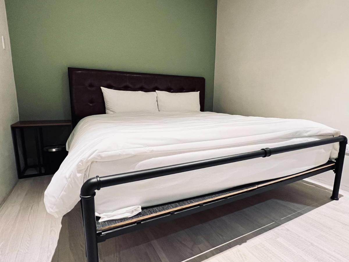 Saint Hostel Beigang Bagian luar foto