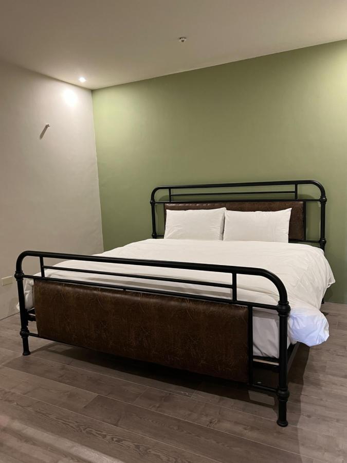 Saint Hostel Beigang Bagian luar foto