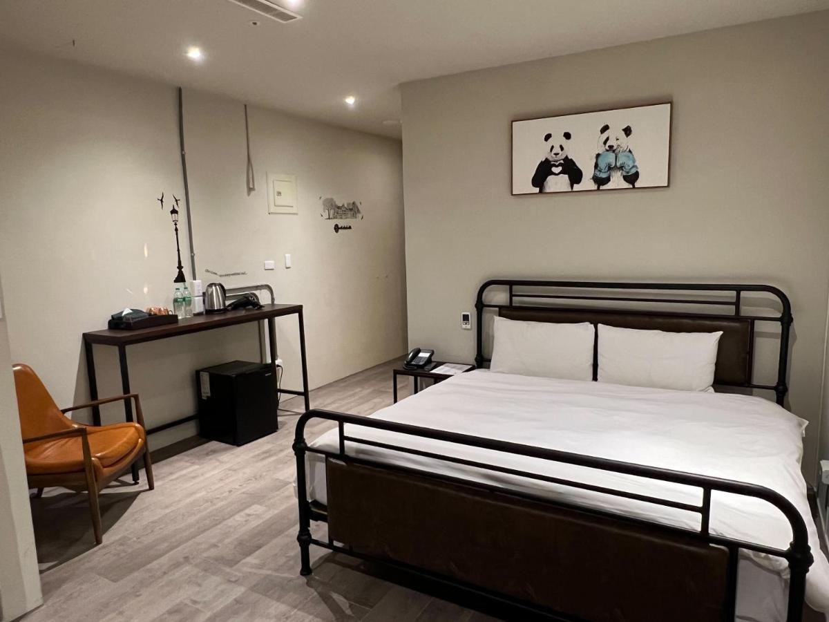 Saint Hostel Beigang Bagian luar foto