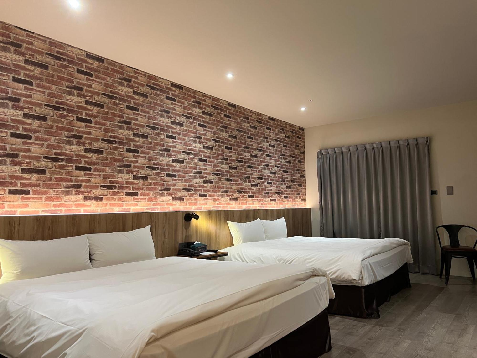Saint Hostel Beigang Bagian luar foto