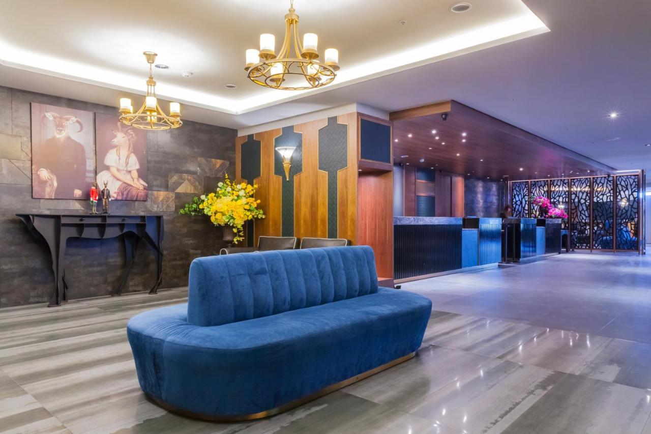 Saint Hostel Beigang Bagian luar foto