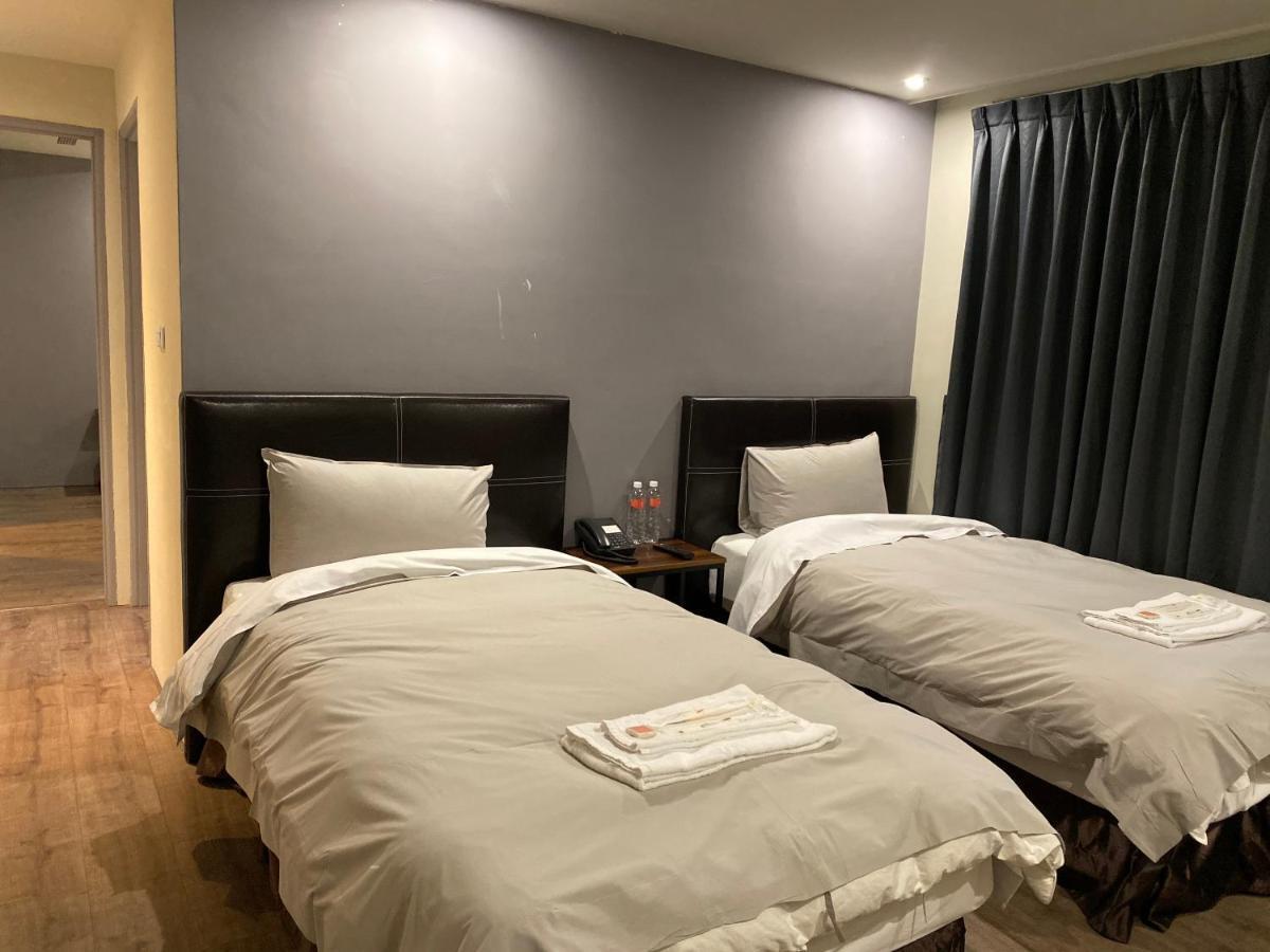 Saint Hostel Beigang Bagian luar foto