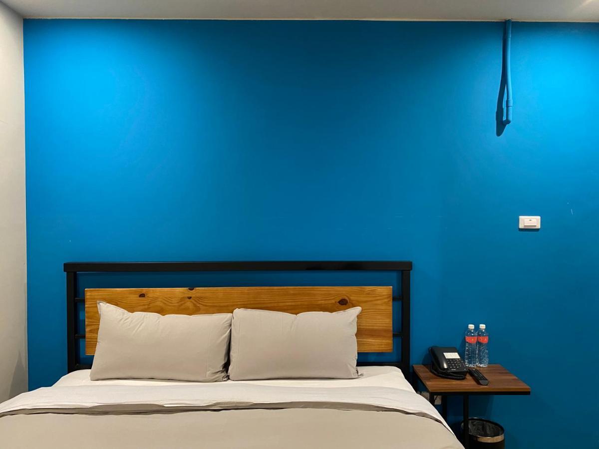 Saint Hostel Beigang Bagian luar foto